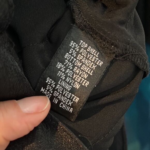 adrianna papell black layered shift shuttered  dress - Picture 10 of 10